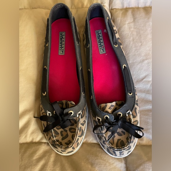 SPERRY Top Sider Leopard Pattern Boat Shoes Size 10 M - Picture 8 of 9